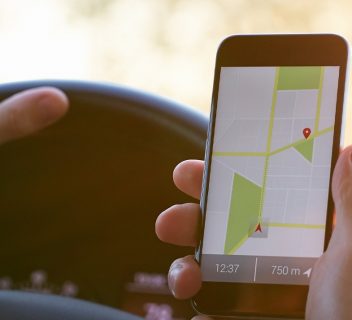 Image of person pursuing a Uber or Lyft accident settlement.