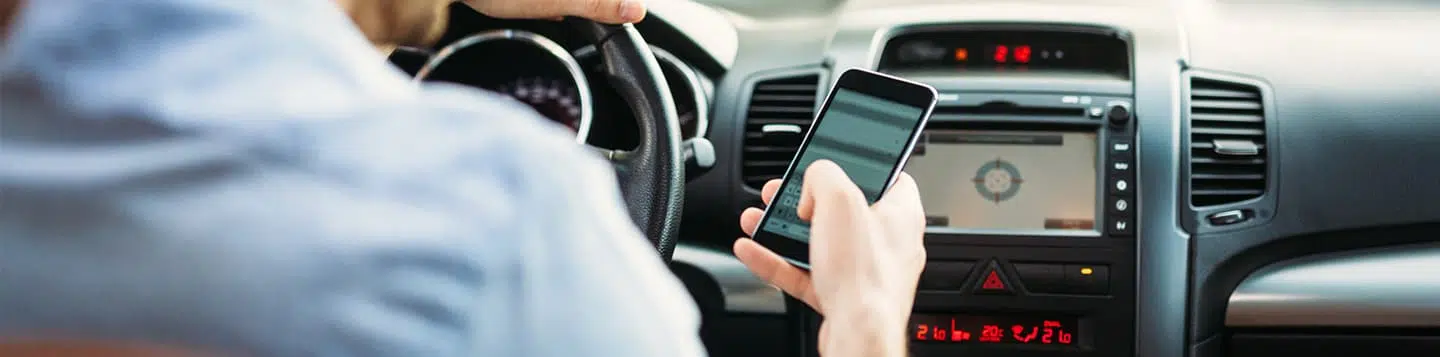 how many deaths are caused by texting and driving